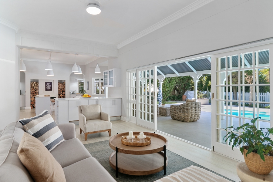 4 Bedroom Property for Sale in Belvidere Estate Western Cape